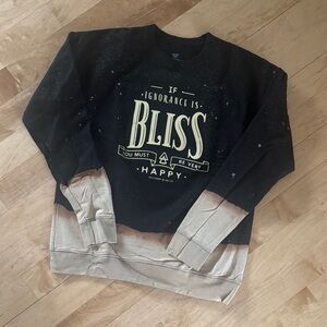 Bliss Black and Tan Sweatshirt